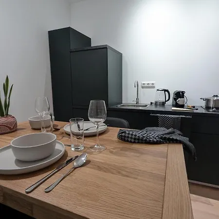 Neue Kiezwohnung Im Hinterhof